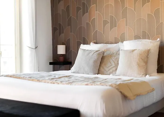 La Terrasse/ Clim/ Vue Carcassonne